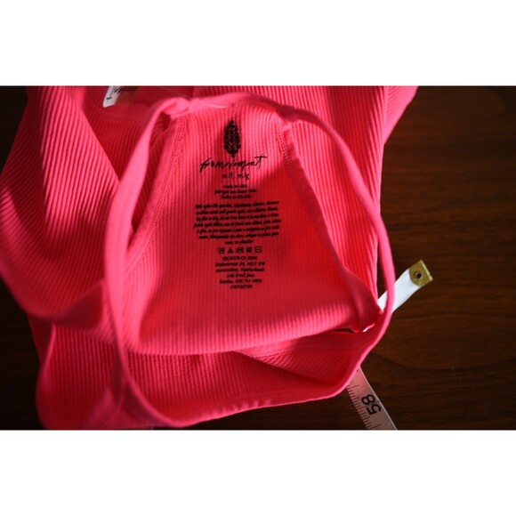 Free People BLACK Make a Move Bra Large and Hot Pink Happiness runs crop top m/l - Picture 14 of 15